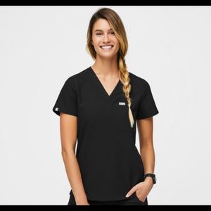 FIGS scrub top